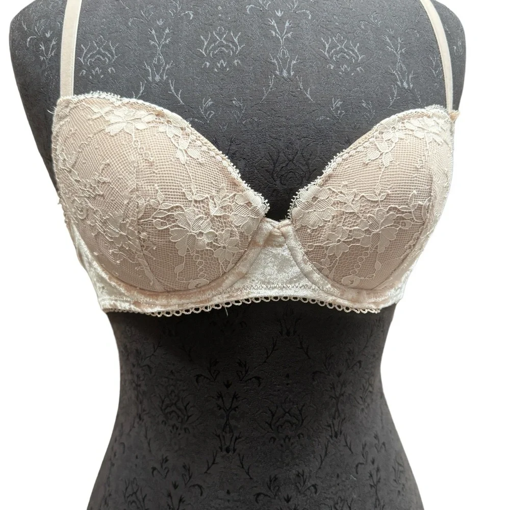 Victoria’s Secret Dream Angels Demi lined crushed velvet size 32C bra - Picture 1 of 8
